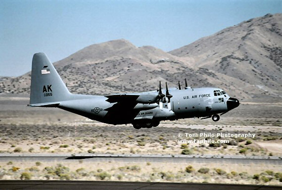 美國空軍C-130運輸機