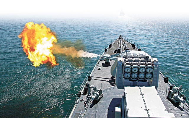 學者認為中國海軍勢力夠強，可以保護黃岩島的主權。